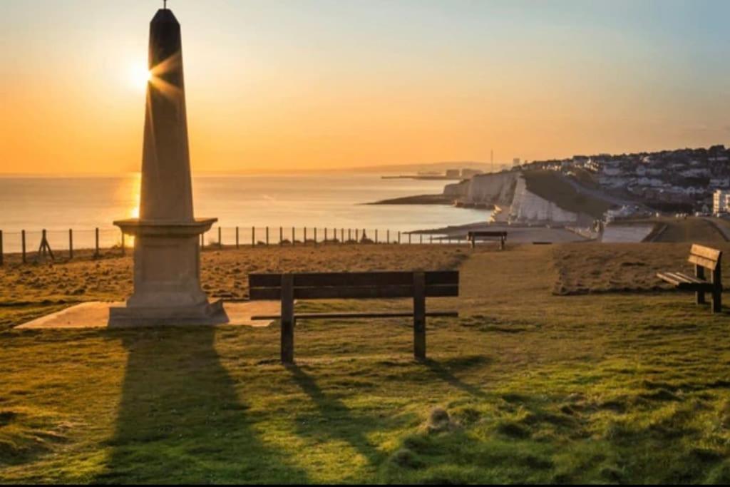 The Coastal Retreat Apartment Peacehaven
